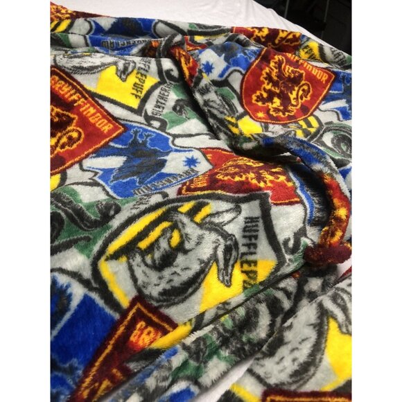 Kids Harry Potter Robe Pajama Unisex Movie Magic Tie Multicolor New With Tags - Picture 11 of 11